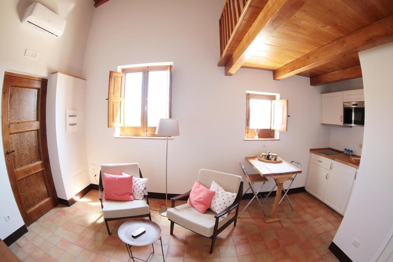 La Casa Del Mandarino Di Borgo Carbone Villa Locri Eksteriør bilde